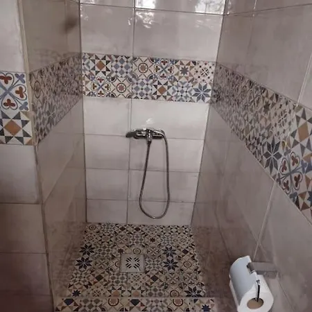 Tetrebov Salas In The Peaceful Fields *